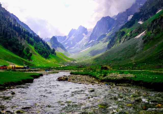 Travel Services Srinagar